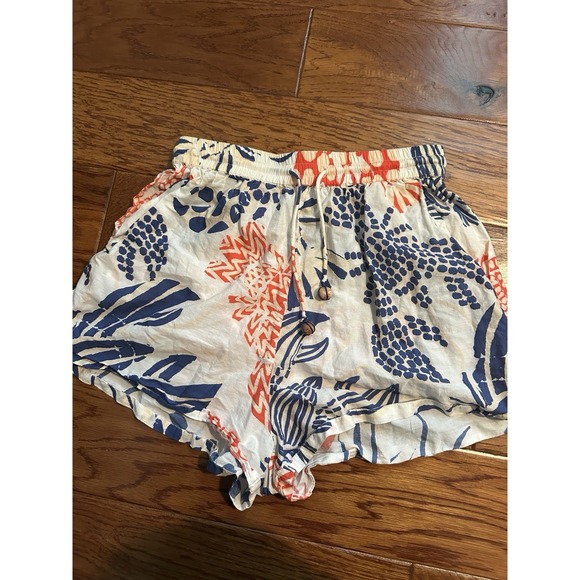 Farm Rio Mixed Lobster Print Short Size S - Picture 2 of 14
